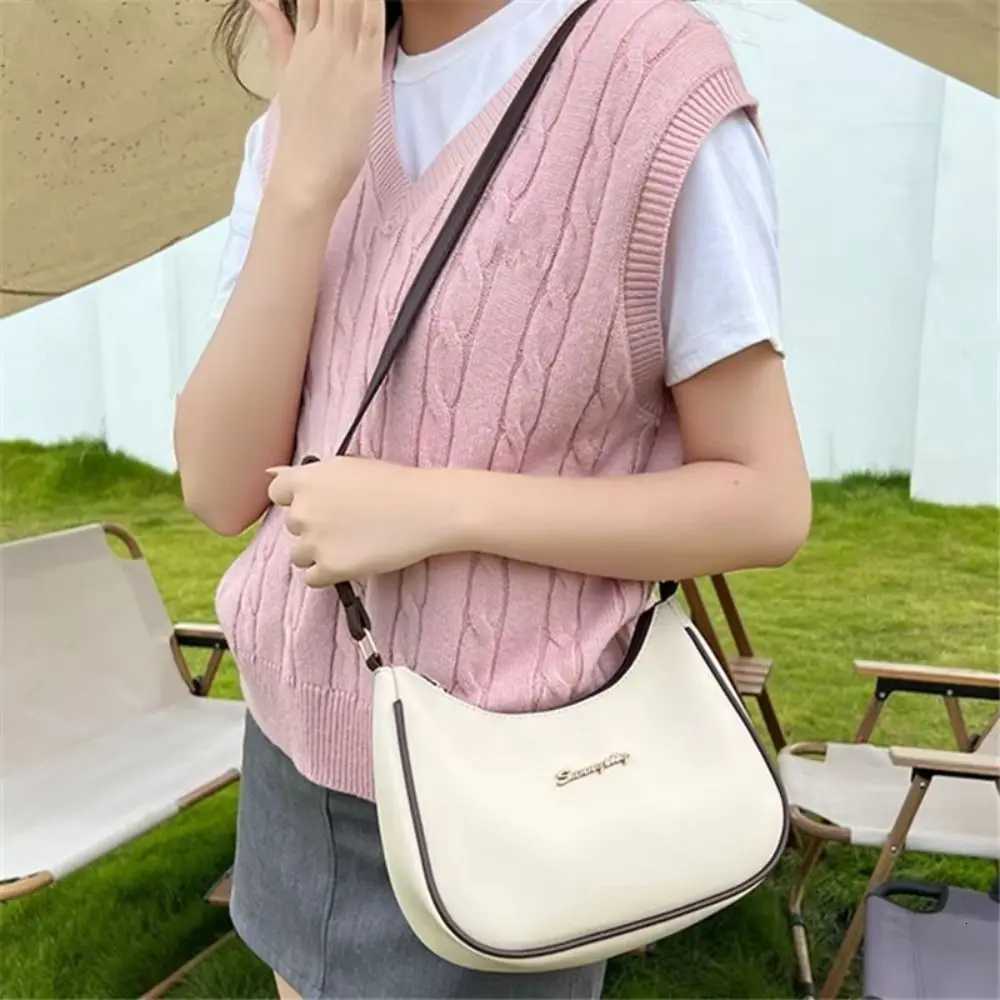 Ins Stylish Crossbody Bags Chic Leisure Underarm Bag Casual PU Leather Ladies Handbags for WomenW251117
