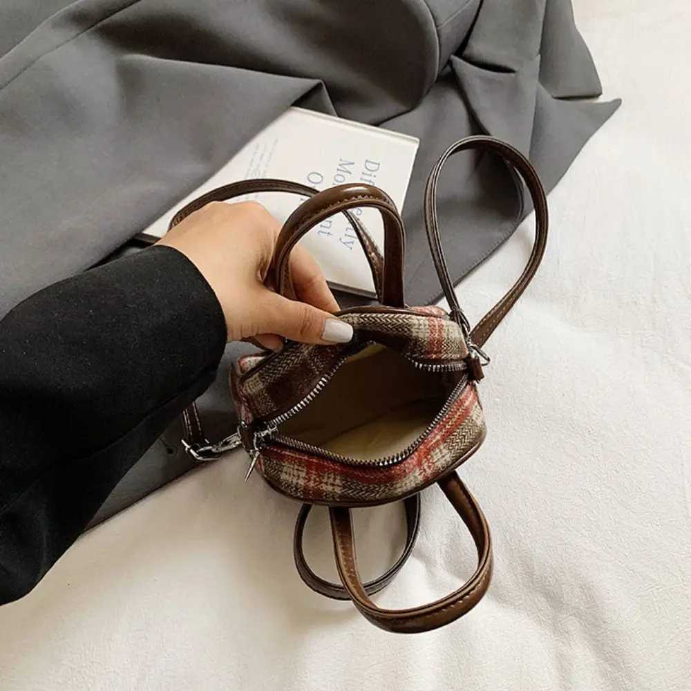 Fashion French Style Woolen Plaid Bowling Bag Elegant Cloth Boston Shoulder Bag Large Capacity PU Leather Women Handbags WomenW251115