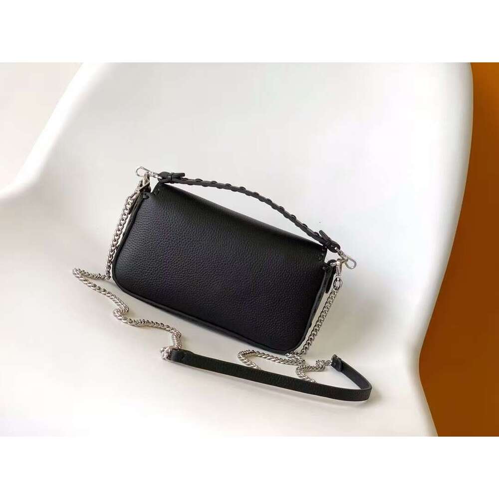 Hot Selling Women Designer Clutch Handbags Solid Color Leather Underarm Shoulder Bag Casual Female Shopper Tote Luxury Hobos Bags Designer Bags