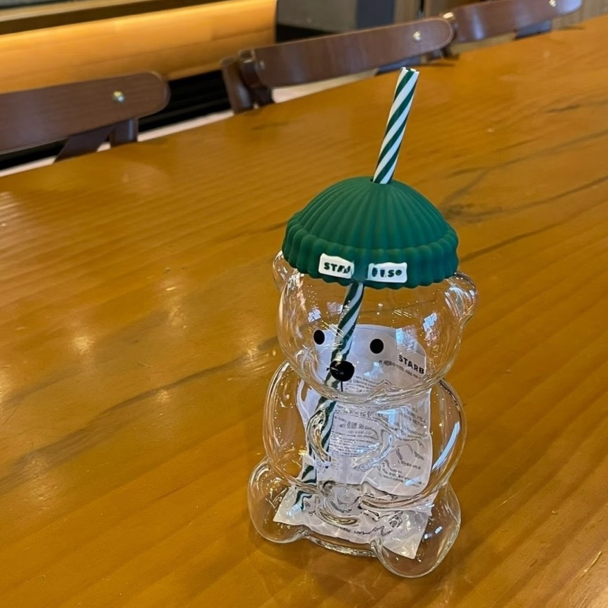 20oz Star bucks Glass Bear Cup With Straw Cute Transparent Tumbler With Hat For Iced Coffee Cold Drink Christmas Gift