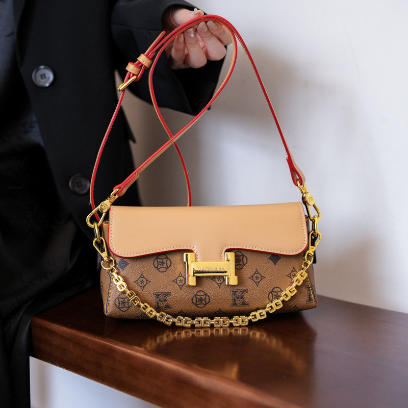 Designer Bag Luxury Bag The Small Is Versatile Elegant Chain For Women Stylish Underarm And Shoulder Bag A Single Shoulder Crossbody S Hot