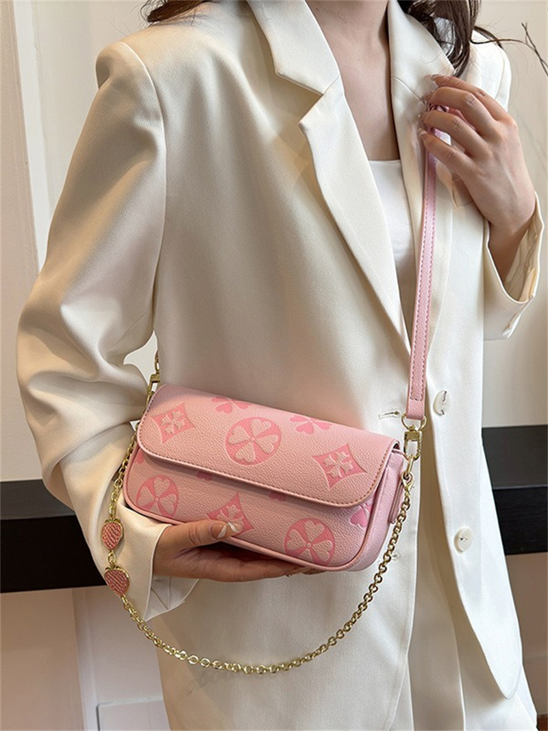 New hot free shipping designer Shoulder Bags for Women fashion crossbody Chains vintage casual black white bag