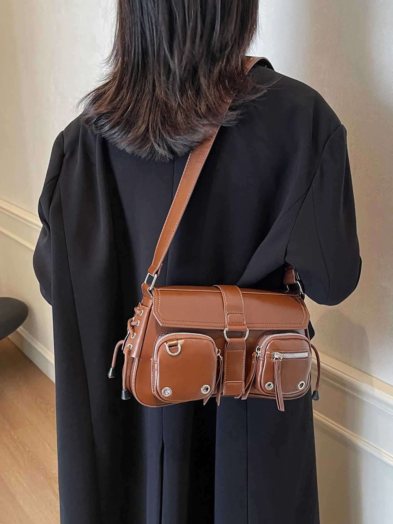 2025 new niche design motorcycle shoulder bag trendy cool and spicy girl armpit stick bagW251117