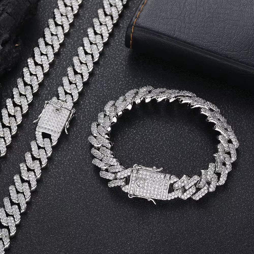 Laboratory cultivation of Moissanite Jewelry 12mm Iced Out Clasp Miami Cuban Link Chain Bling Diamond Necklace Fine Jewelry Hip Hop Style for Men Wome