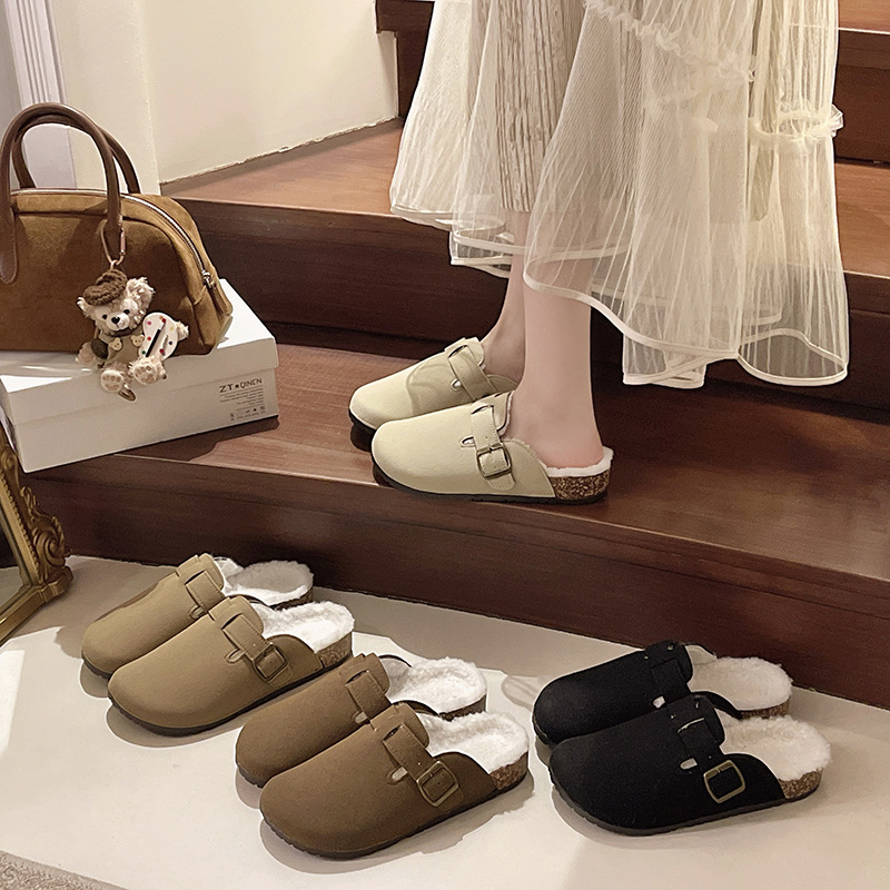 Shoes & Accessories Slippers Warm & Cushioned Winter Flip Flops: Thick Bottomed Flannel-lined House Slides