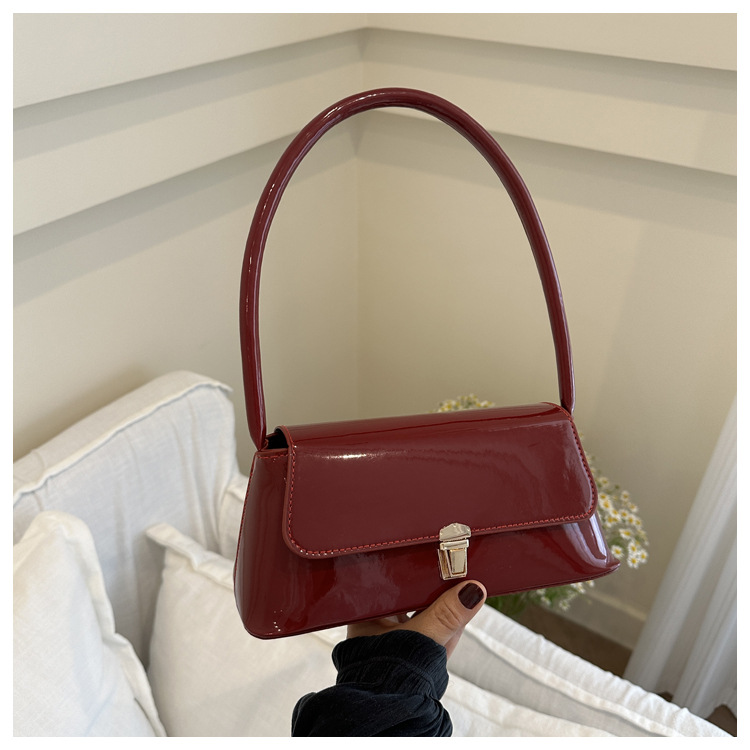 free shipping designers bags for womens 2025 New Shoulder Bag Handheld Versatile Light Luxury Simple Fashionable for daily outfit