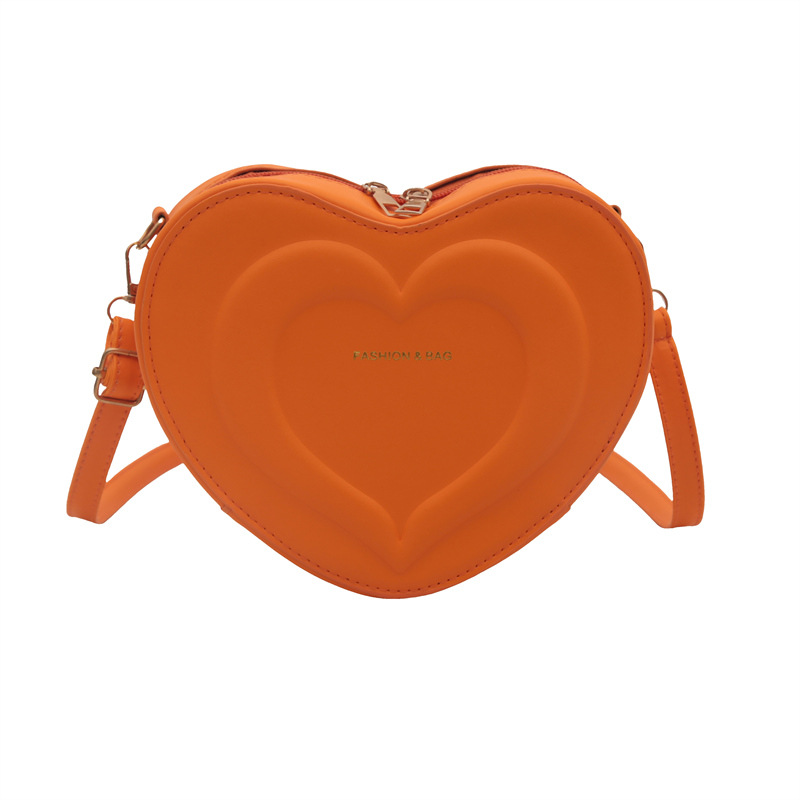 Heart-Shaped Messenger Bag - Fashionable Niche Design Shoulder Satchel