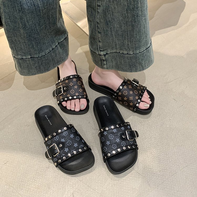 Summer New Design Premium Printed Beach Slippers Indoor Home Slippers Outdoor Non slip Soft Bottom Comfortable Versatile Buckle Slippers Free Shipping