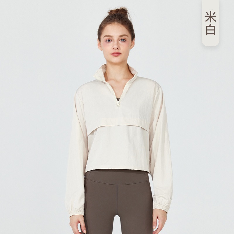 Lightweight windproof sun protection yoga jacket for women loose fit quick dry long sleeve active outerwear for spring and summer workouts