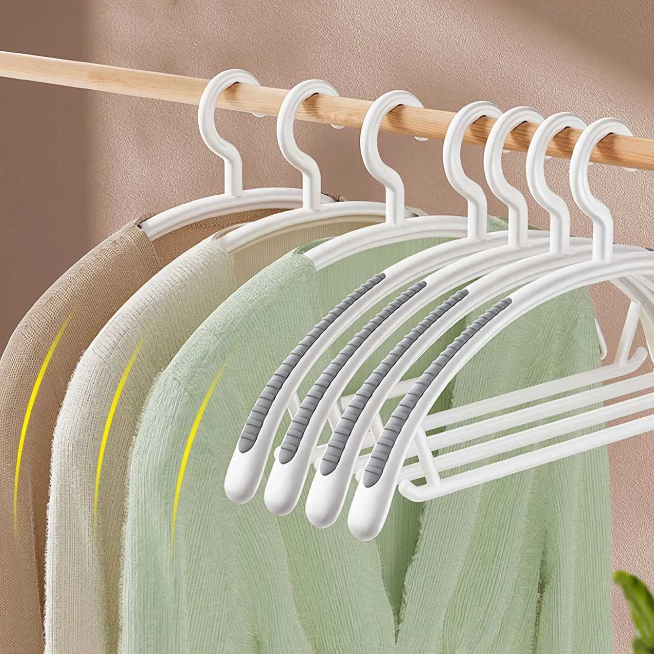 Household Non-slip Hanger Thick And Wide Shoulder Plastic Drying Rack Used To Hang Clothes Wholesalers C251117