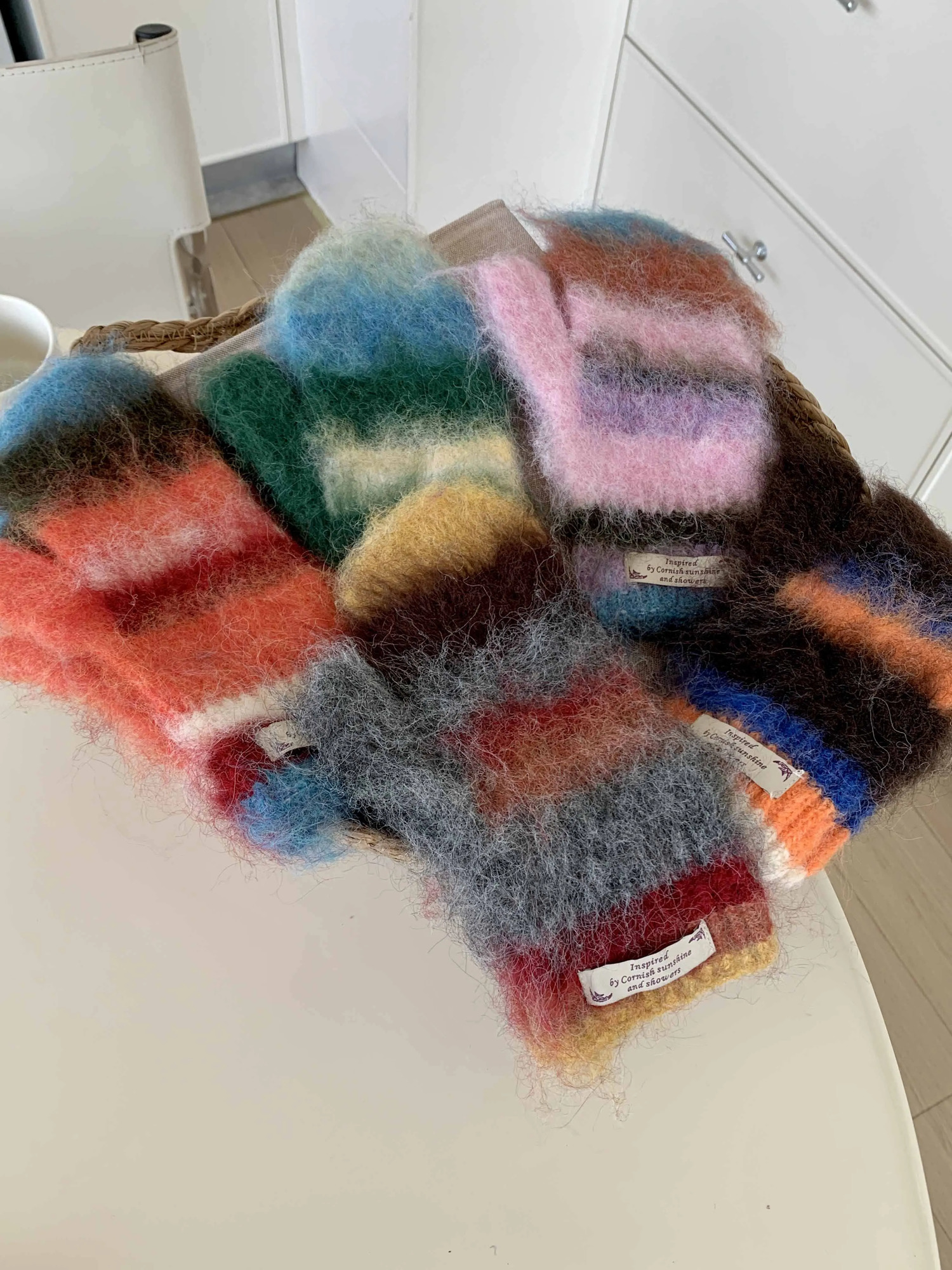 Y2K Colorful hats and gloves Casual Beanies for Women Fashion Knitted Winter Hat Hip-hop Skullies Hat Bonnet Unisex Cap 251114