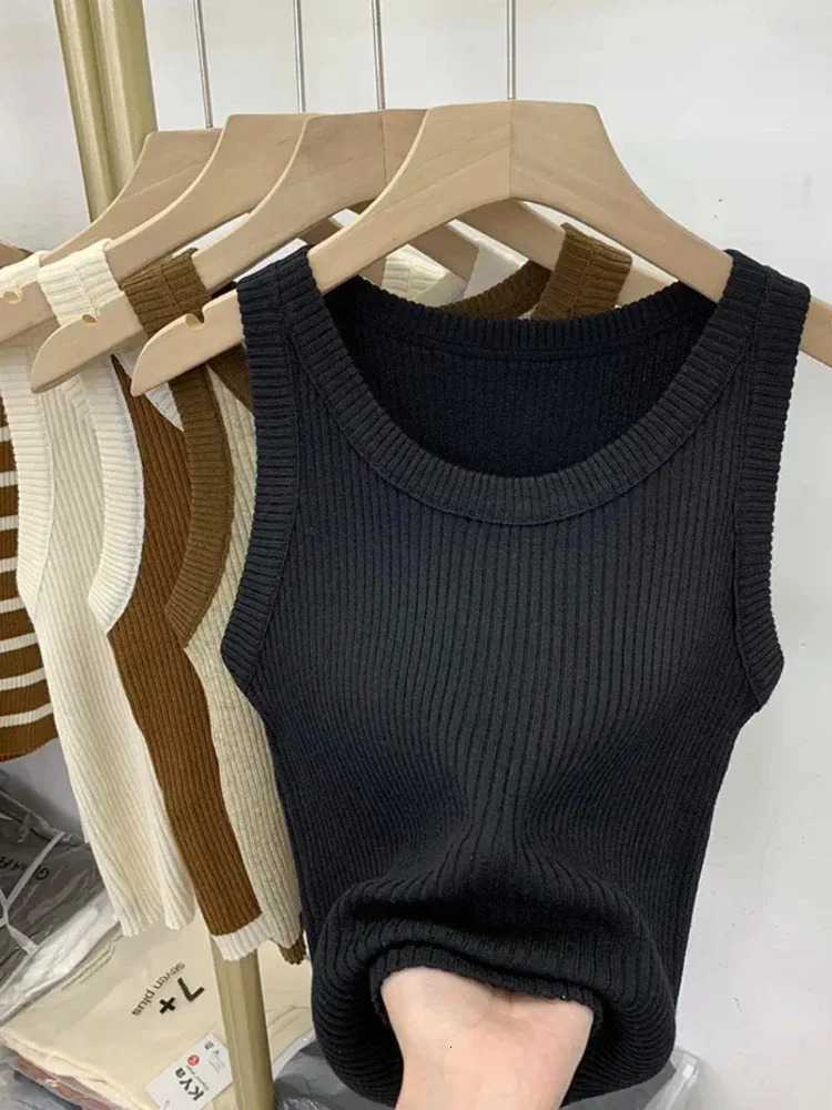 Summer Striped Tank Tops Women Sleeveless Knitted T-Shirts Crop Tops Female Elastic Slim Casual Vests Spring Pullover Camis 2025 250417