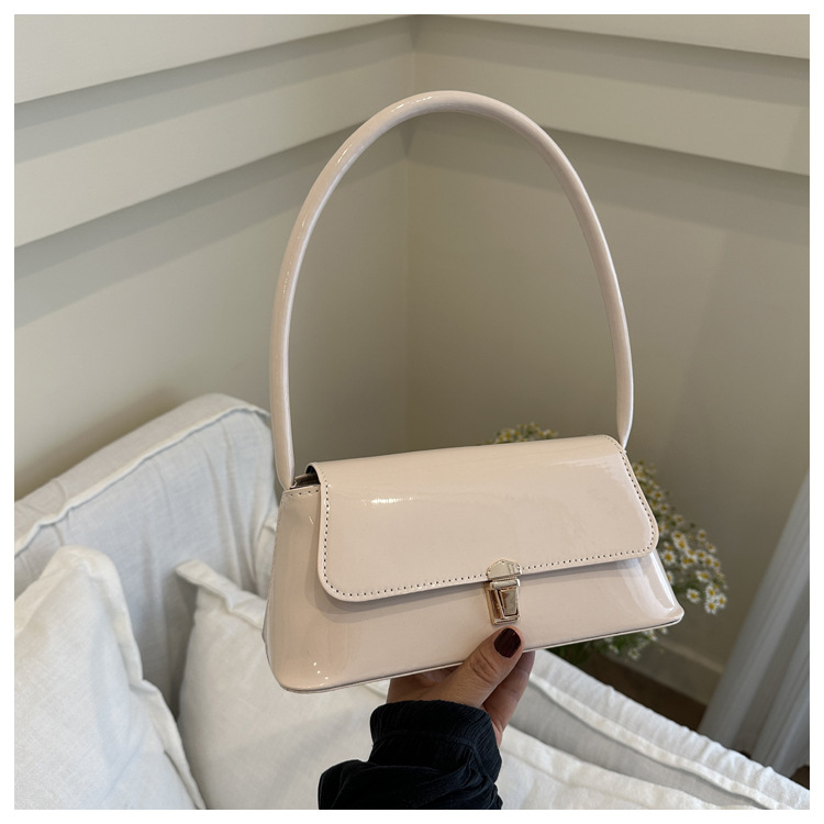 free shipping designers bags for womens 2025 New Shoulder Bag Handheld Versatile Light Luxury Simple Fashionable for daily outfit