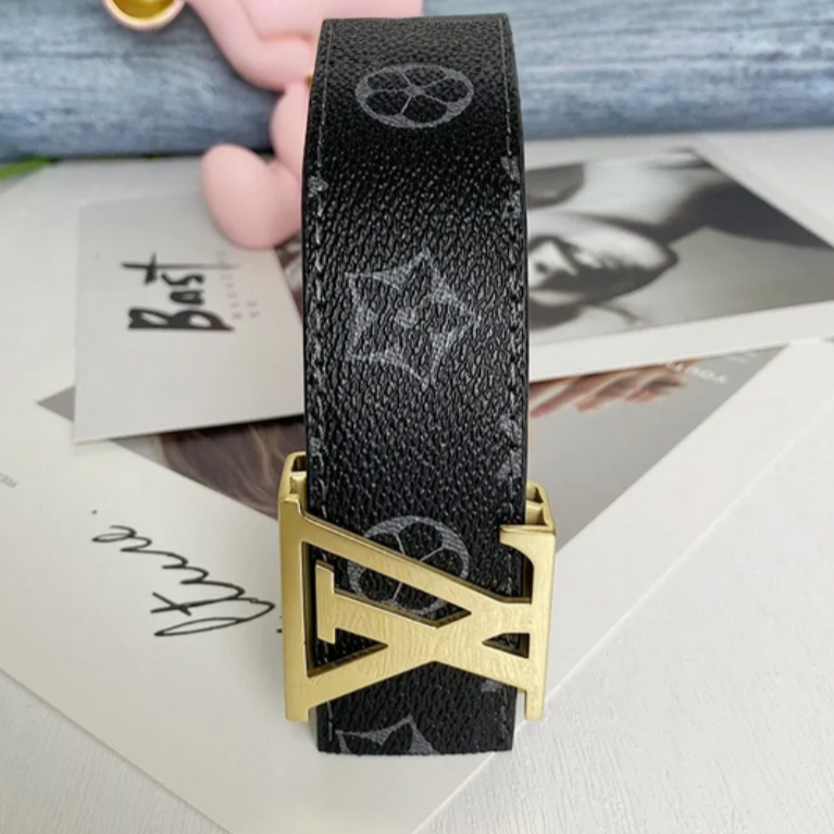 Designer Belts Men belt for women luxury belt Fashion casual Leather Belt Genuine Unisex length 100-125CM letter smooth buckle Golden Silver Buckle with box AA4