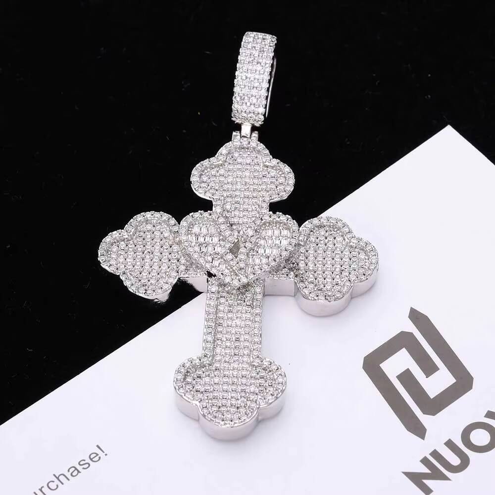 Moissanite New Style Large Cross Pendant Necklace Iced Out Jewelry Bling CZ Stone Gold Plated Heart Cross Pendant for Men Women
