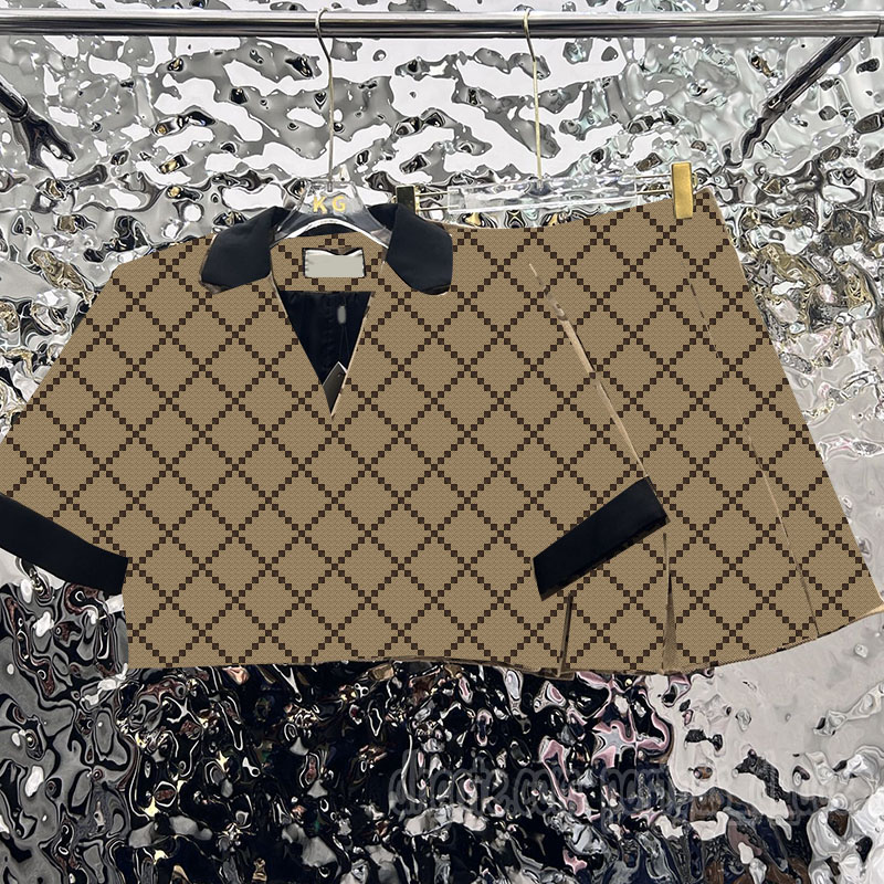 Women Letters Jacquard Blouse Top Pleated Skirt Set Designer Contrast Color Shirt Outfits Summer Vacation Birthday Miniskirt