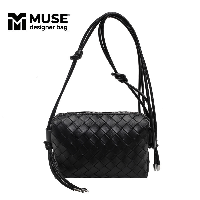 good Luxury Brand shopping good shopping Designer Summer Niche Woven For Women 2024 New Trend Versatile Crossbody Soft Surface Quilted Shoulder Undera