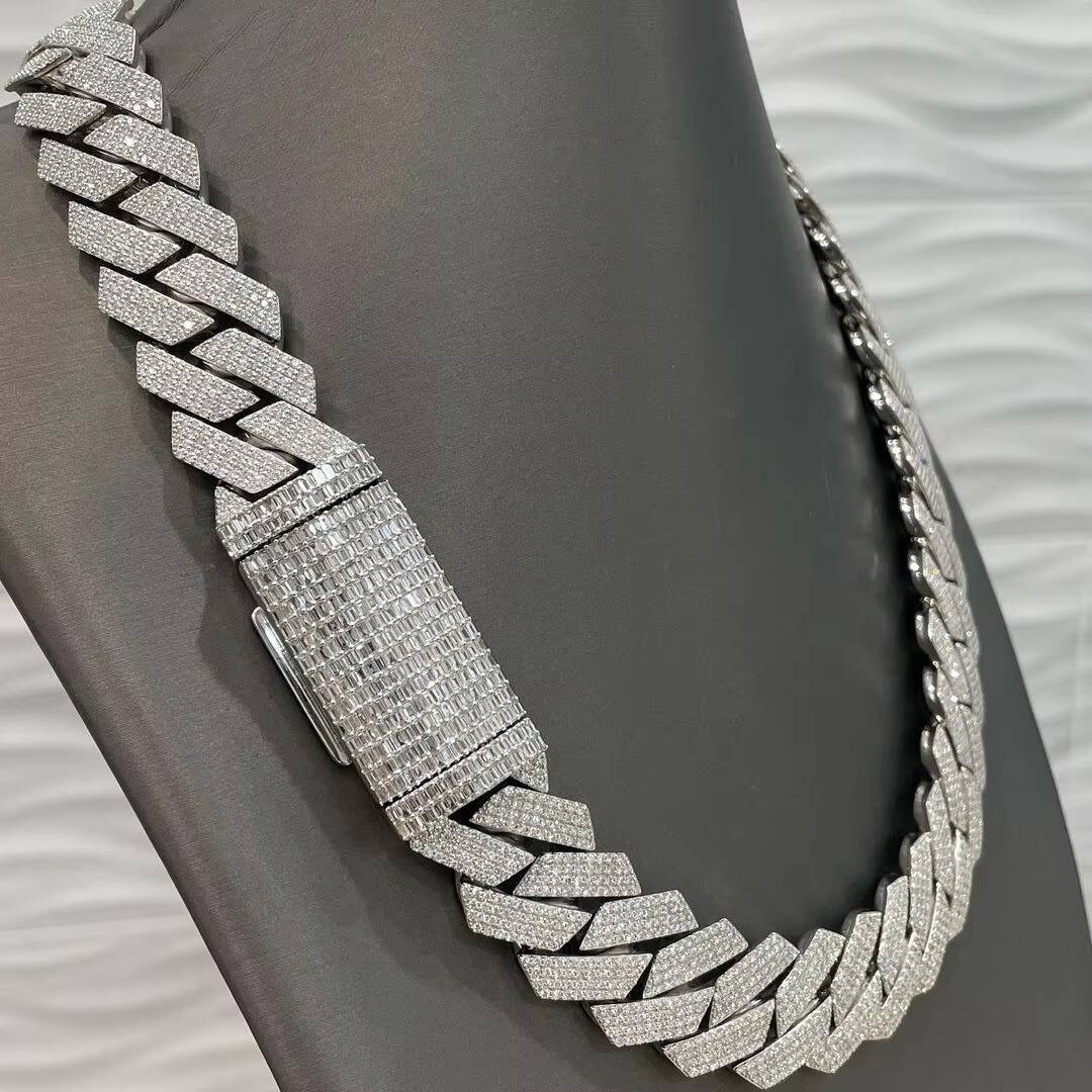 Mens Gold Chains 18mm Iced Out Two Tone VVS Moissanite Miami Cuban Link Chain S925 Sterling Silver Necklace