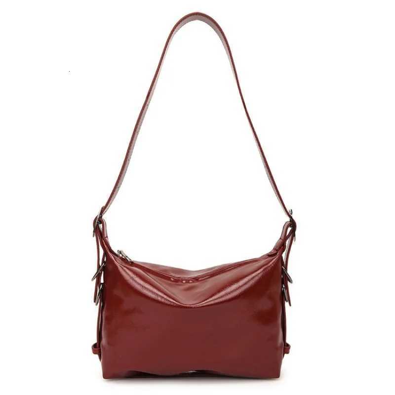 Unique Minimalist Leather Clutch Bag In Vintage Style With Letter And Trendy Commuter UseW251117