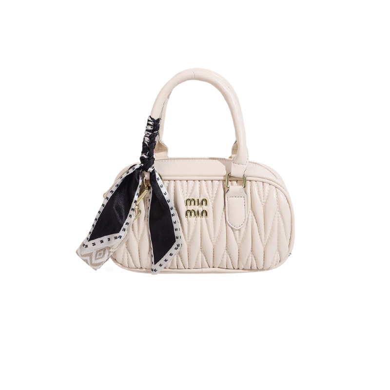 designer bag 2025 new Exquisite small handbag for women with wide shoulder straps ripple stitching fashionable and versatile single-shoulder high-qual