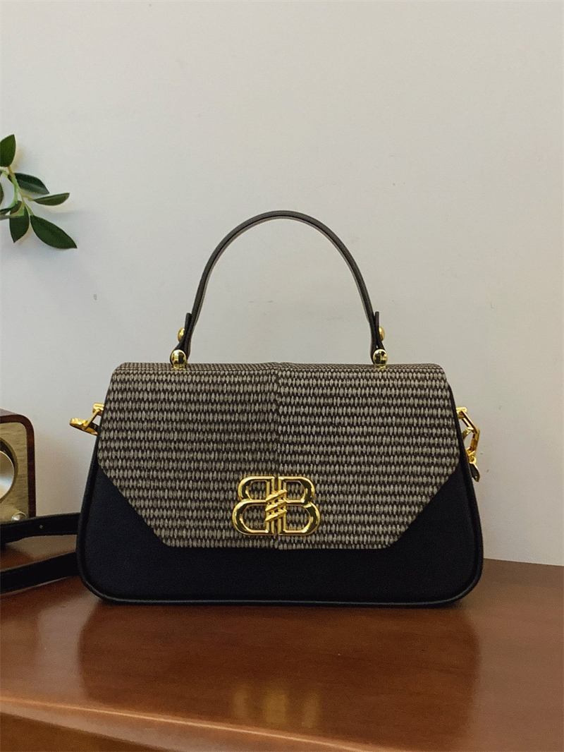 New free shipping designer Shoulder Bags for Women fashion crossbody bag vintage casual luxury black white bag