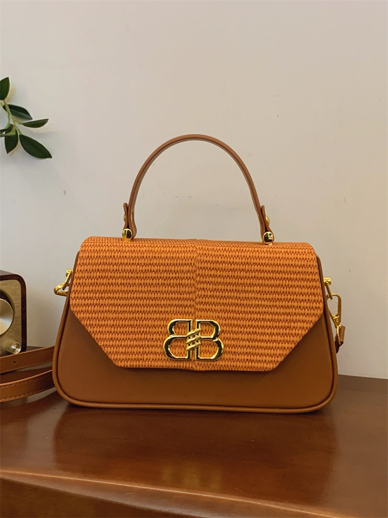 New free shipping designer Shoulder Bags for Women fashion crossbody bag vintage casual luxury black white bag