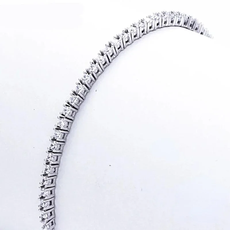 Chic Women's Sterling Silver 925 Tennis Bracelet Featuring Dazzling Zirconia Stones - Ideal for Celebrations (Size Range 16-19cm)