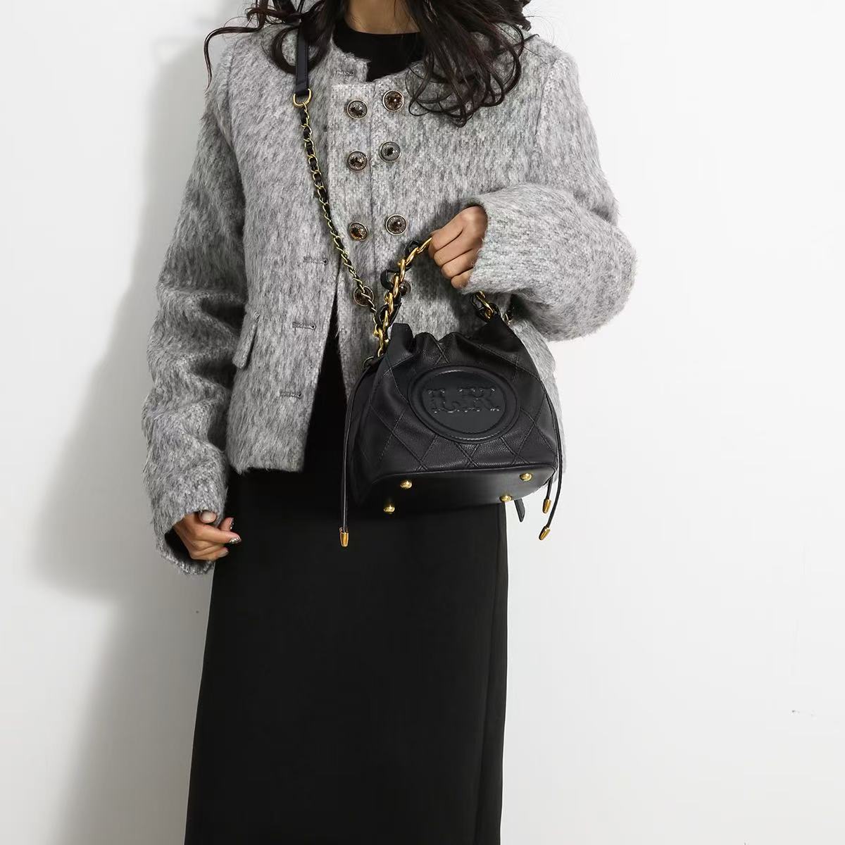 Bright Leather Printed Water Bucket Bag For Women 2025 New Trend Chain Handbag With Drawstring Shoulder Crossbody Bag