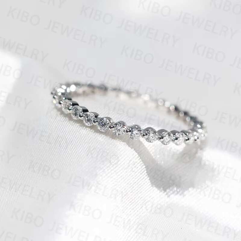 Wholesale 2024 Band Moissanite Diamond Silver 925 Ring 18K White / Rose Gold Planted Iced Out Wedding Rings Womens Jewelry