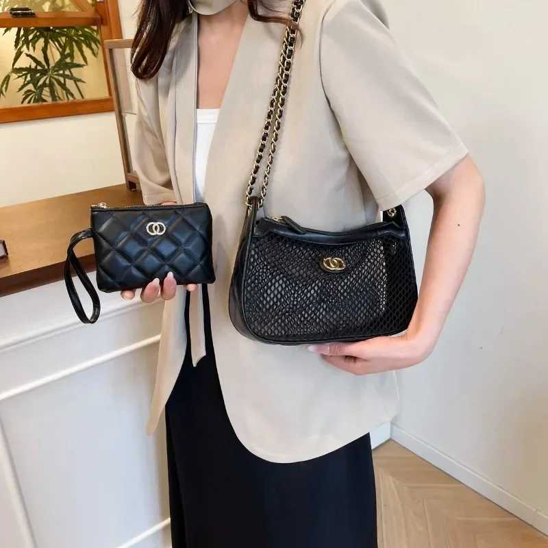 Chic Womens Shoulder Bag Leather Messenger Bag Elegant Classic By Famous Designer Luxury Brand HandbagsW251117