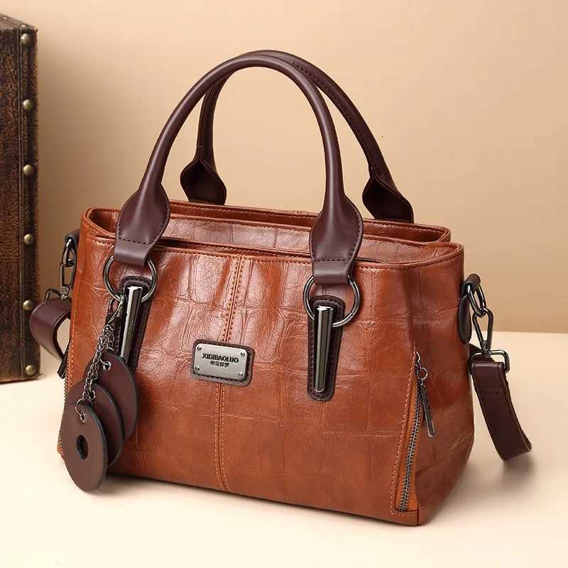 Nesitu Large Capacity Women Handbag Purse Lady PU Leather Shoulder Messenger Bag Vintage Large Capacity Black Brown Green M301W251115