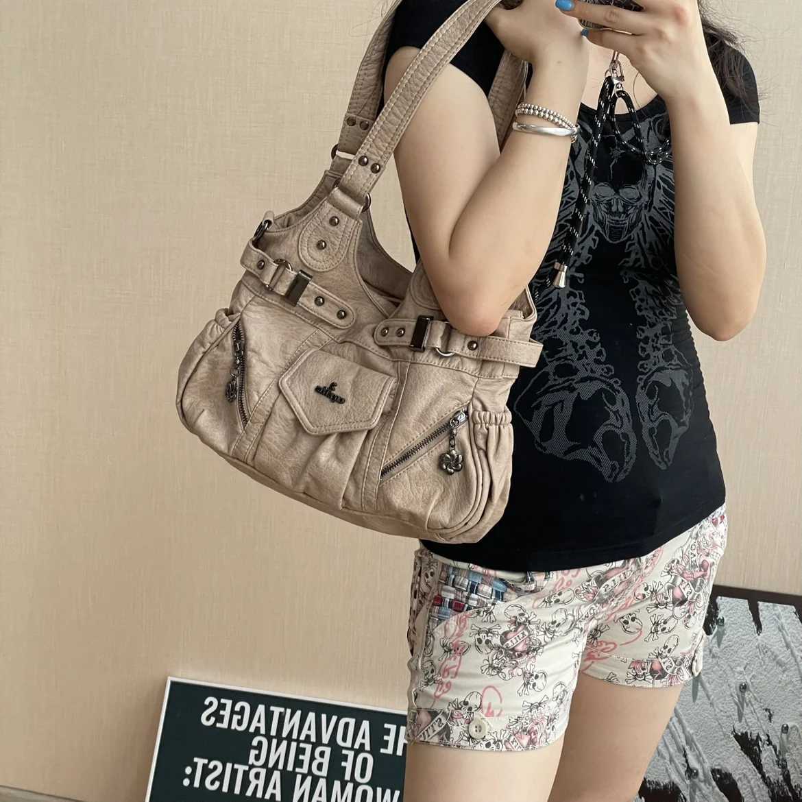 Vintage Y2K Hottie Motorcycle Tote Bag for Women Large Capaci Shoulder Bag Single Oulder Crossbody Handbag Purses and HandbagsW251117