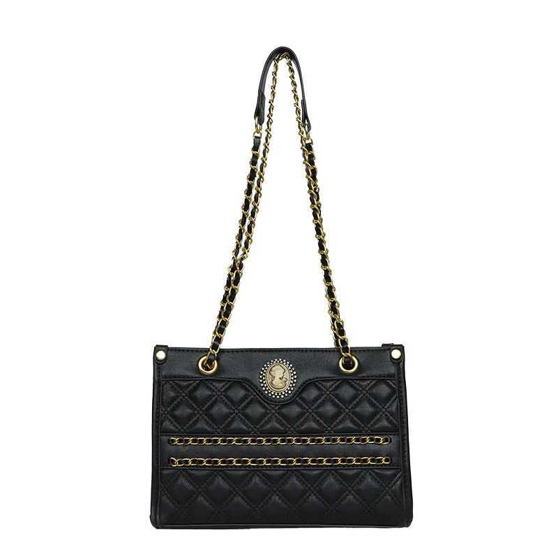 Quilted Chain Work Tote Women Structured Shoulder Bag Caviar Grain Texture Compact Commuter Gym to Office SystemW251117