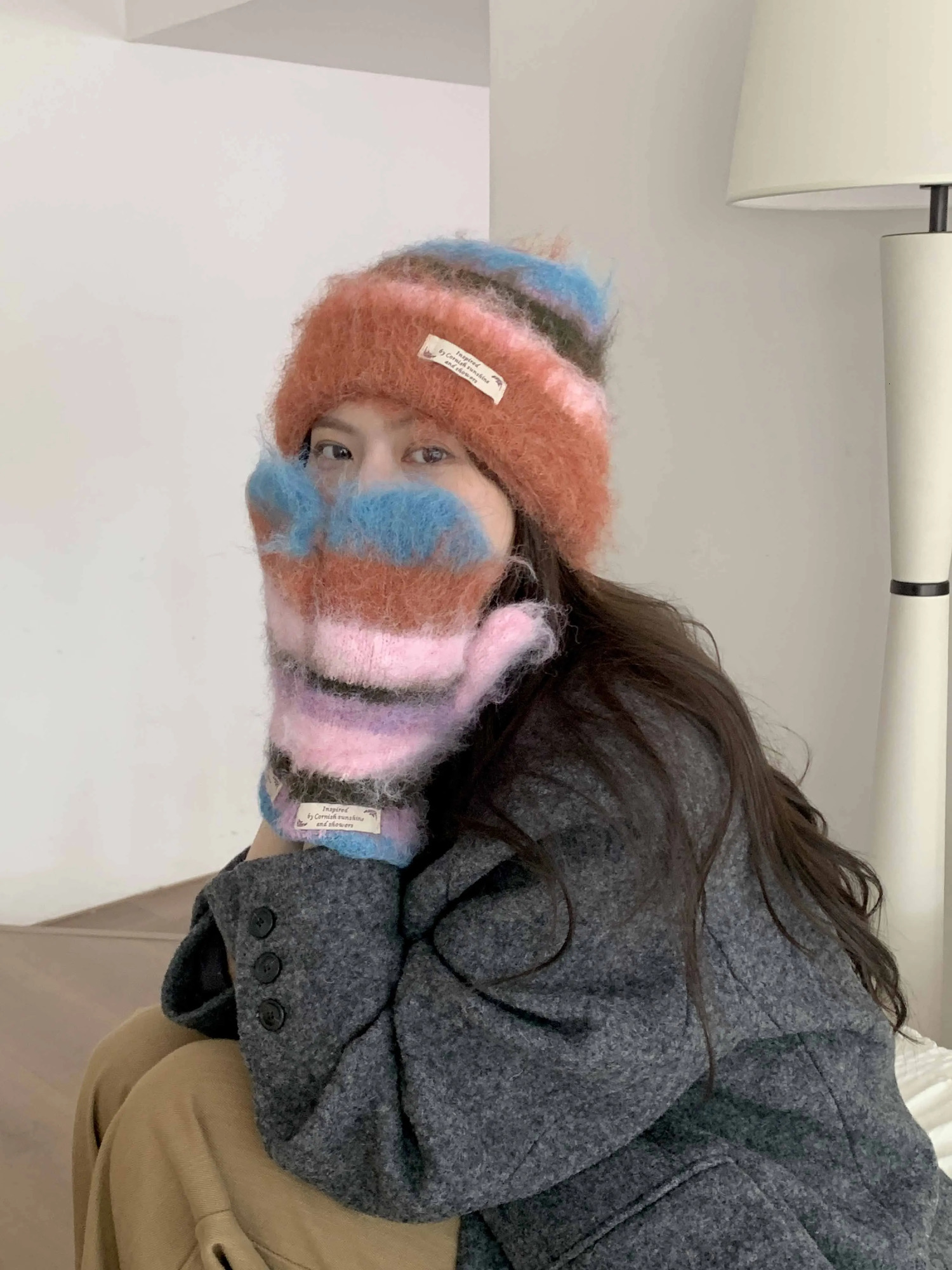 Y2K Colorful hats and gloves Casual Beanies for Women Fashion Knitted Winter Hat Hip-hop Skullies Hat Bonnet Unisex Cap 251114