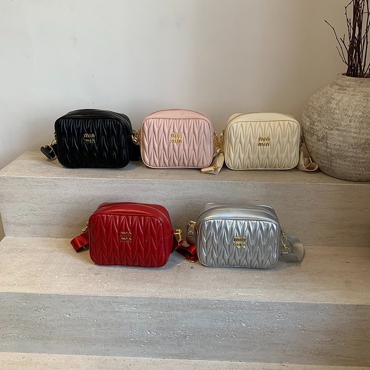 designer bag 2025 new Wrinkled hand-held pillow bag with wide shoulder strap female underarm single shoulder crossbody bag small square bag