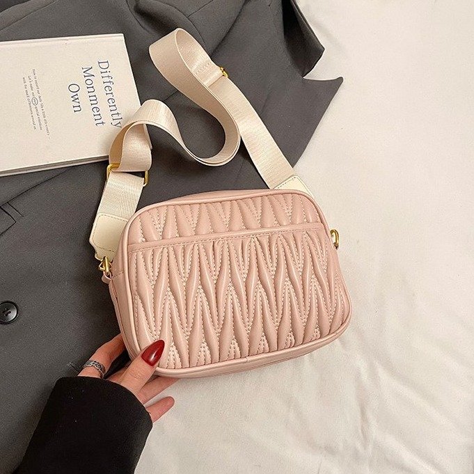 designer bag 2025 new Wrinkled hand-held pillow bag with wide shoulder strap female underarm single shoulder crossbody bag small square bag