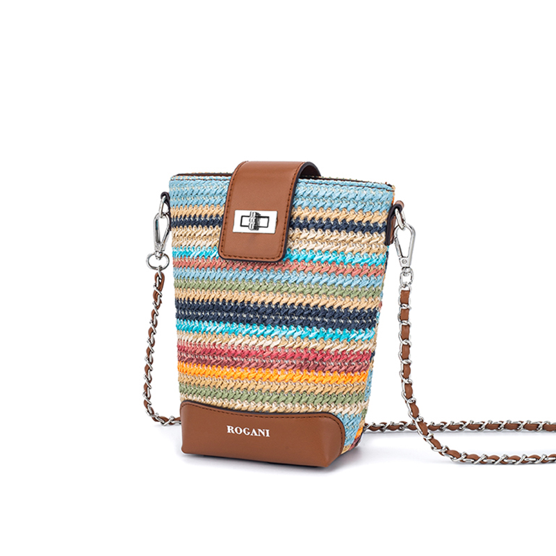 The color woven camera bag is fashionable and versatile. It is suitable for daily use. This is the best choice to give to friends and family DH9120611