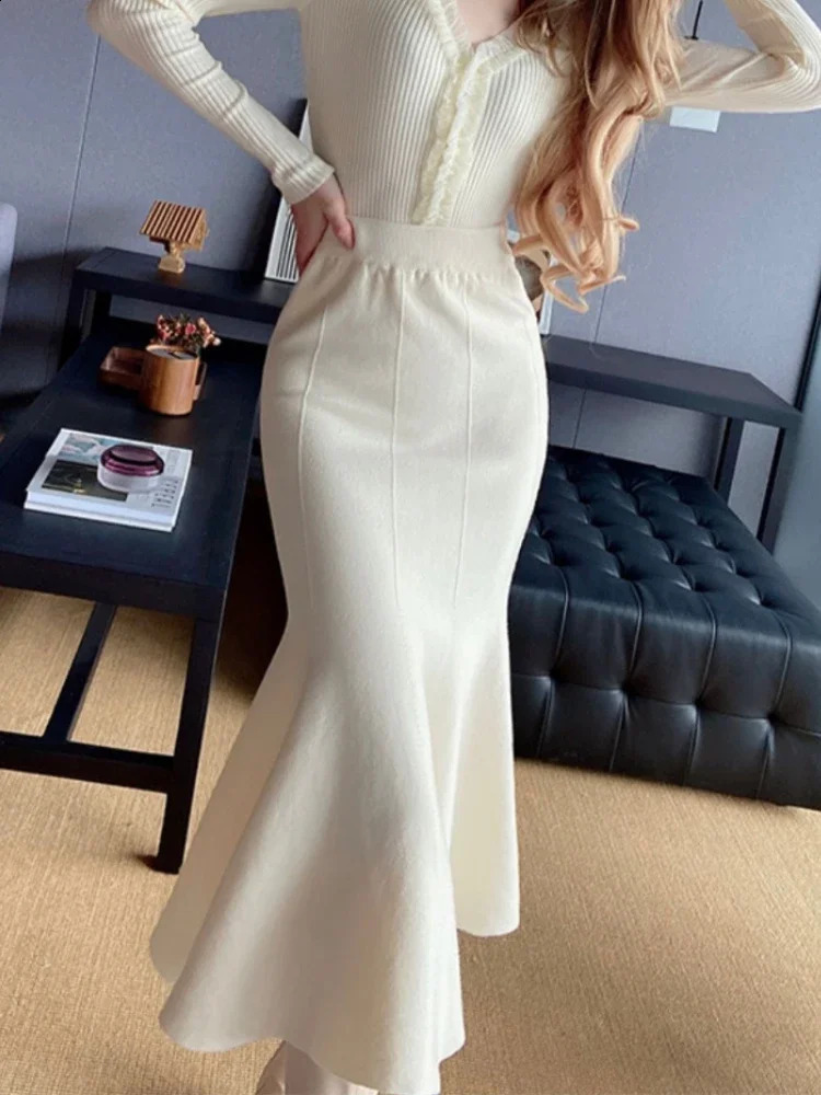 Womens Skiing 2024 AutumnWinter Fashion Knitted Green Retro Ultra Thin Korean ALINE Fishtail Skirt 250415Z