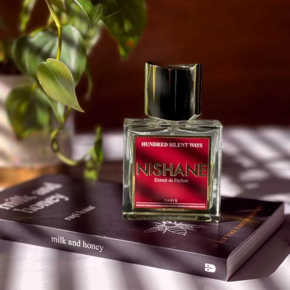 100ml Unisex Floral Perfume Long-Lasting Elegant Fragrance with 8 Distinct Notes for A Unique Sophisticated Alluring AromaW251117