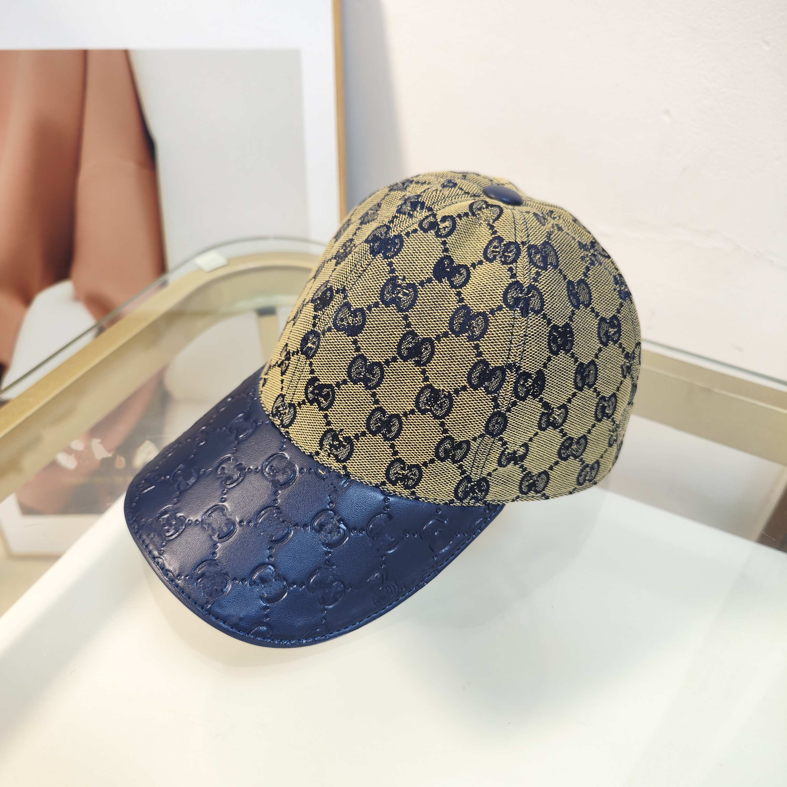 2025high Quality Adjustable Luxury Brand Snapback Hats Canvas Men Women Outdoor Sport Leisure Strapback Baseball Capwese