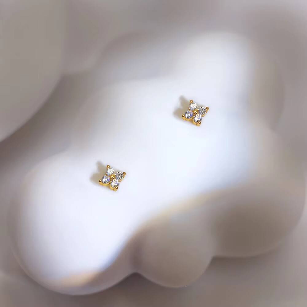 925 Sterling Silver Diamond Wedding Clover Flower Earrings VVS Moissanite Stud Screwback Daily Wear Stud Earrings