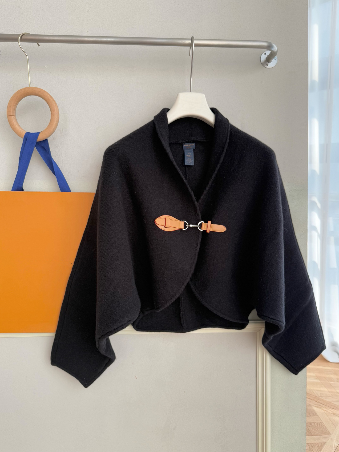 25ssLuxury designer cashmere cape, woolen coat, cashmere shawl, 100% cashmere women cashmere shawl, cashmere felt coat gift