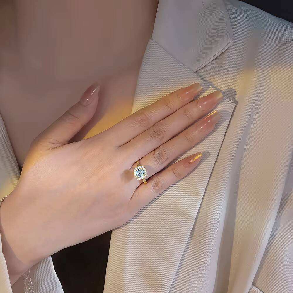 Ready to Ship 925 Sterling Silver VVS Moissanite Engagement Wedding Ring Fine Rings with Synthetic Gemstone for Women