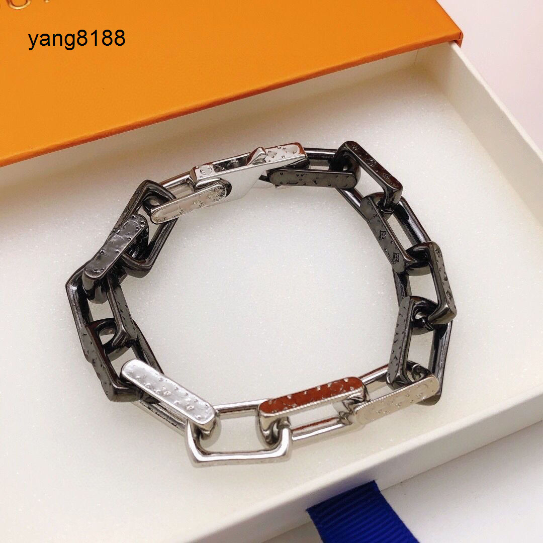 lvness Bracelet brand designers Mans bracelet necklace set High qualtiy alloy buckle leather bracelet for man and woman for gift With bangle Louise