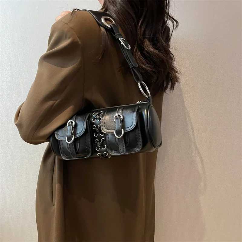 Y2K Brand Wind Lady Bag 2025 Trendy Moto Style Black Crossbody Bag For Women Versatile Ins Shoulder Handbag Chain Underarm BagW251115