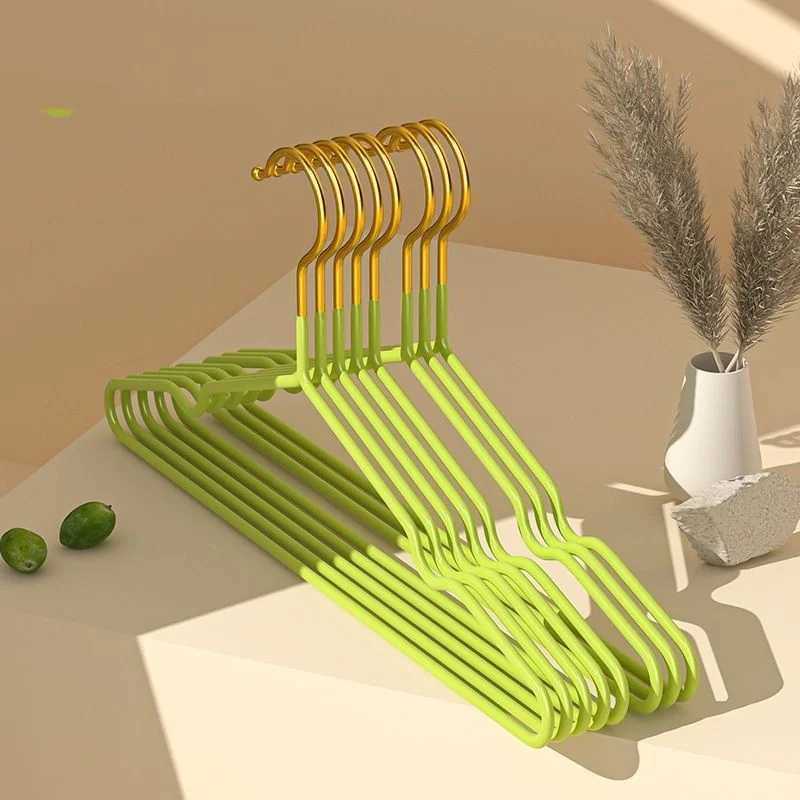 5pcs Home Heavy Duty Metal Shirt Coat Hangers Stainless Steel Clothes Hanger with Polished Chrome Silver Metal Wire Hanger C251117