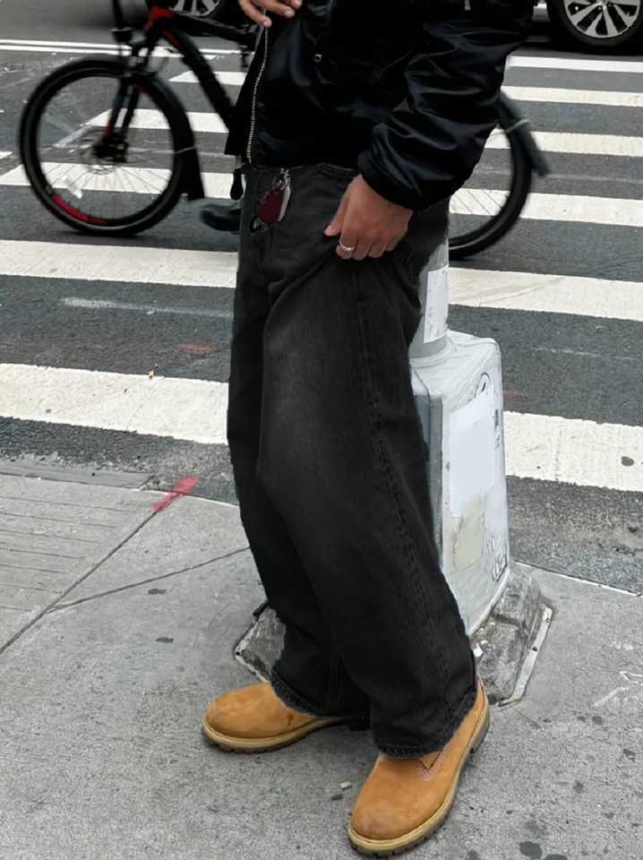 Mens Retro Loose-Fit Jeans Versatile and Casual for All SeasonsW251117