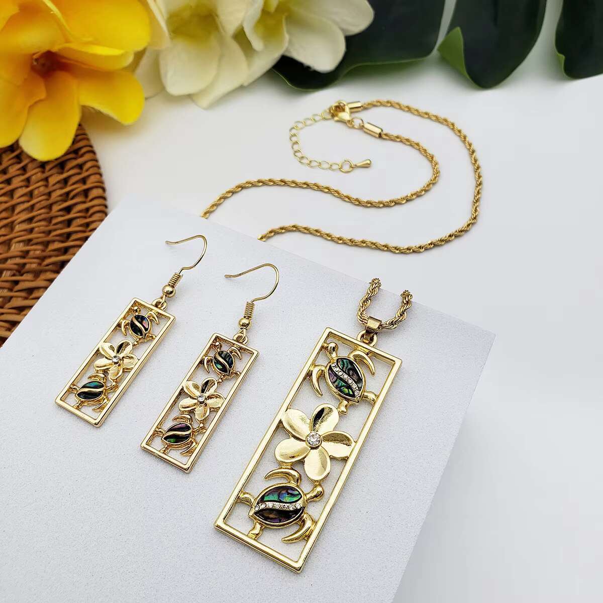 Hawaiian Samoa Bohemian style jewelry turtle design rectangular pendant necklace earring set for women