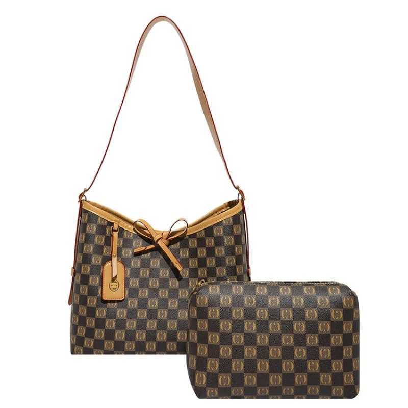 Womens Tote Bag Crafted From Premium Leather Featuring High-End Quality And Trendy Paris StyleW251117