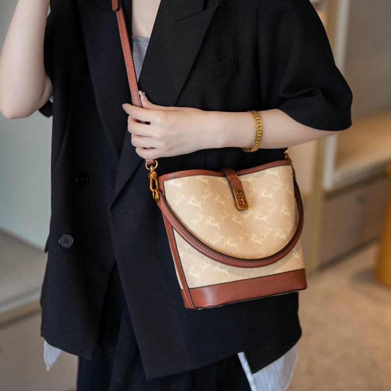 Free shipping bag, women's elegant bucket bag, versatile and fashionable single-shoulder crossbody bag for ladies 2025s hot